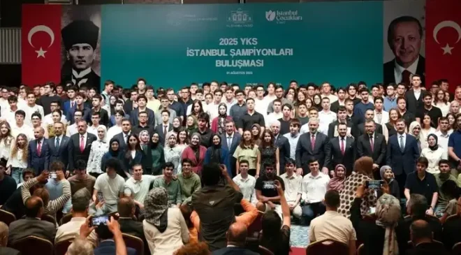 YKS şampiyonları İstanbul Valiliği’nin etkinliğinde buluştu